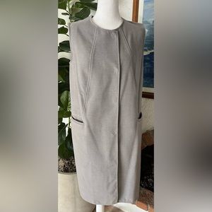 NWOT LONG LINE SNAP FRONT VEST😍